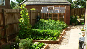 incorperating vegetable growing areas into a landscape garden